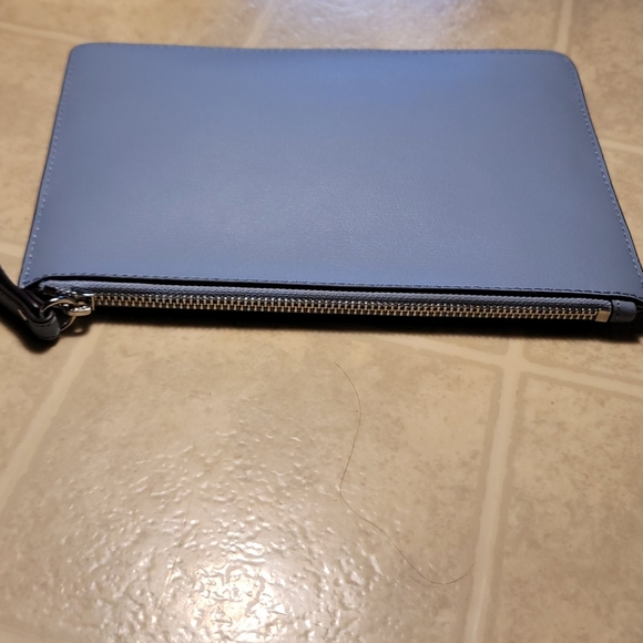 Michael Kors ELLIS XL Zip Clutch Wristlet - Picture 9 of 13